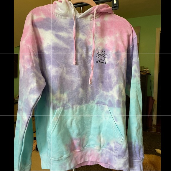 PAWZ Tops - Medium Pawz hoodie